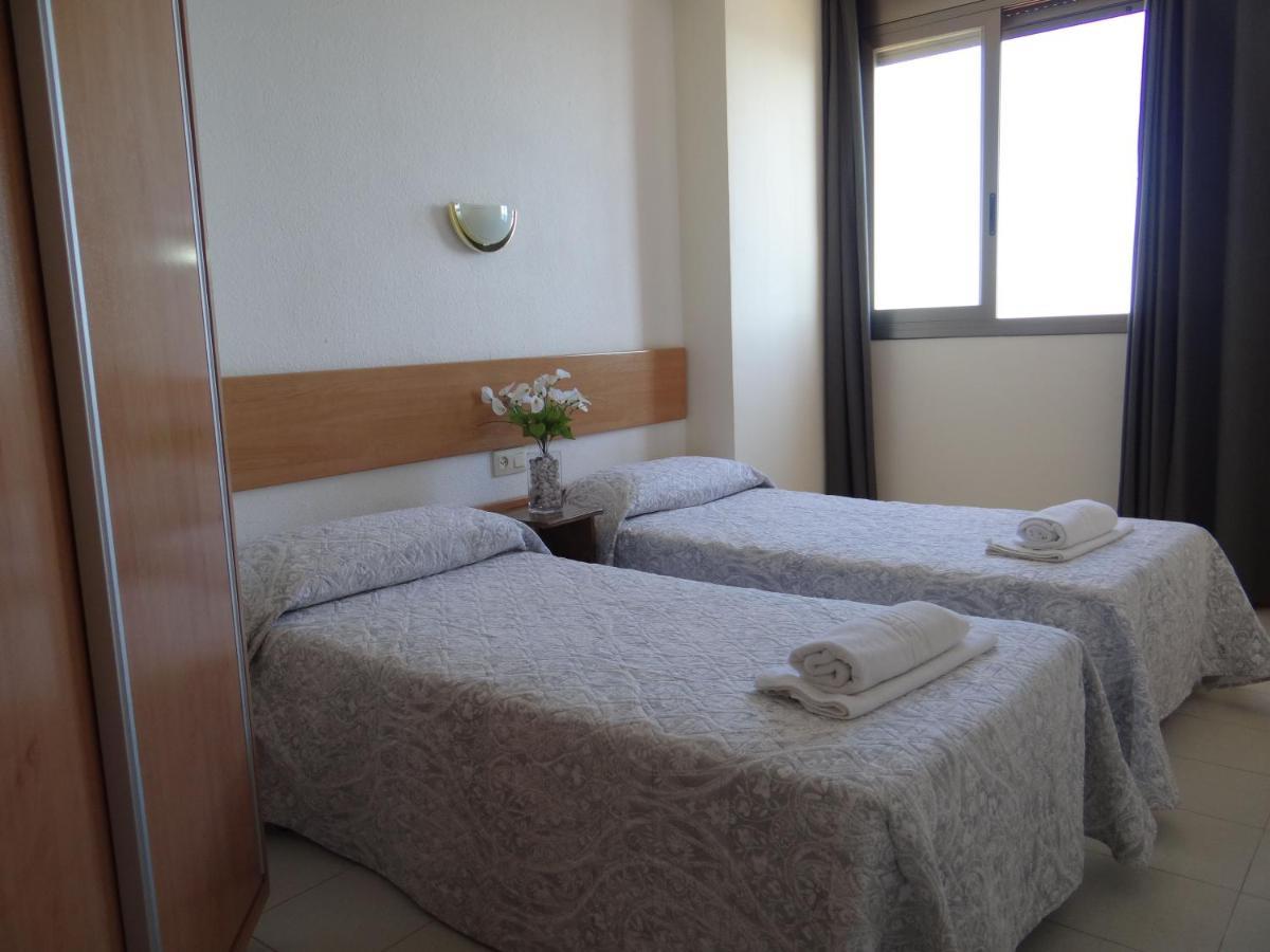 Apartamentos Elvira Бланес Экстерьер фото