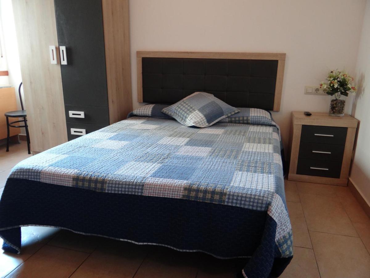 Apartamentos Elvira Бланес Экстерьер фото