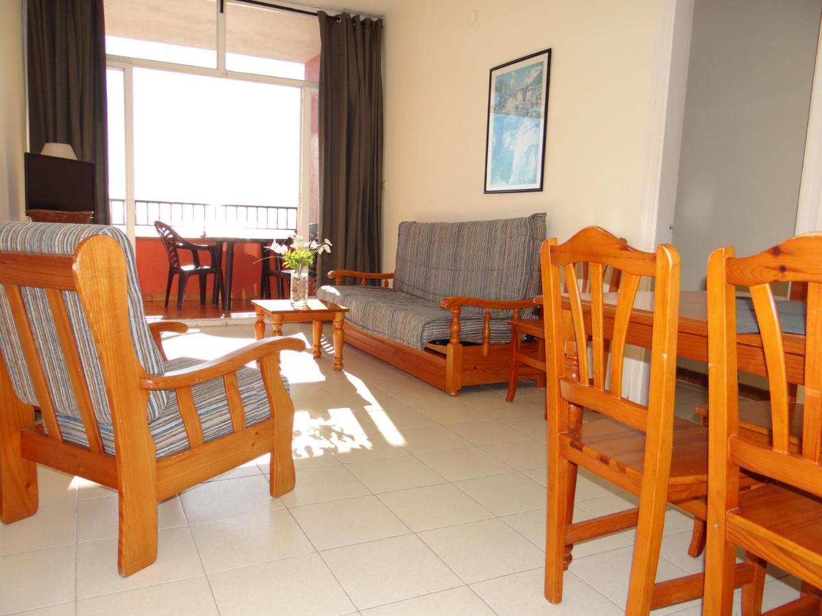 Apartamentos Elvira Бланес Экстерьер фото